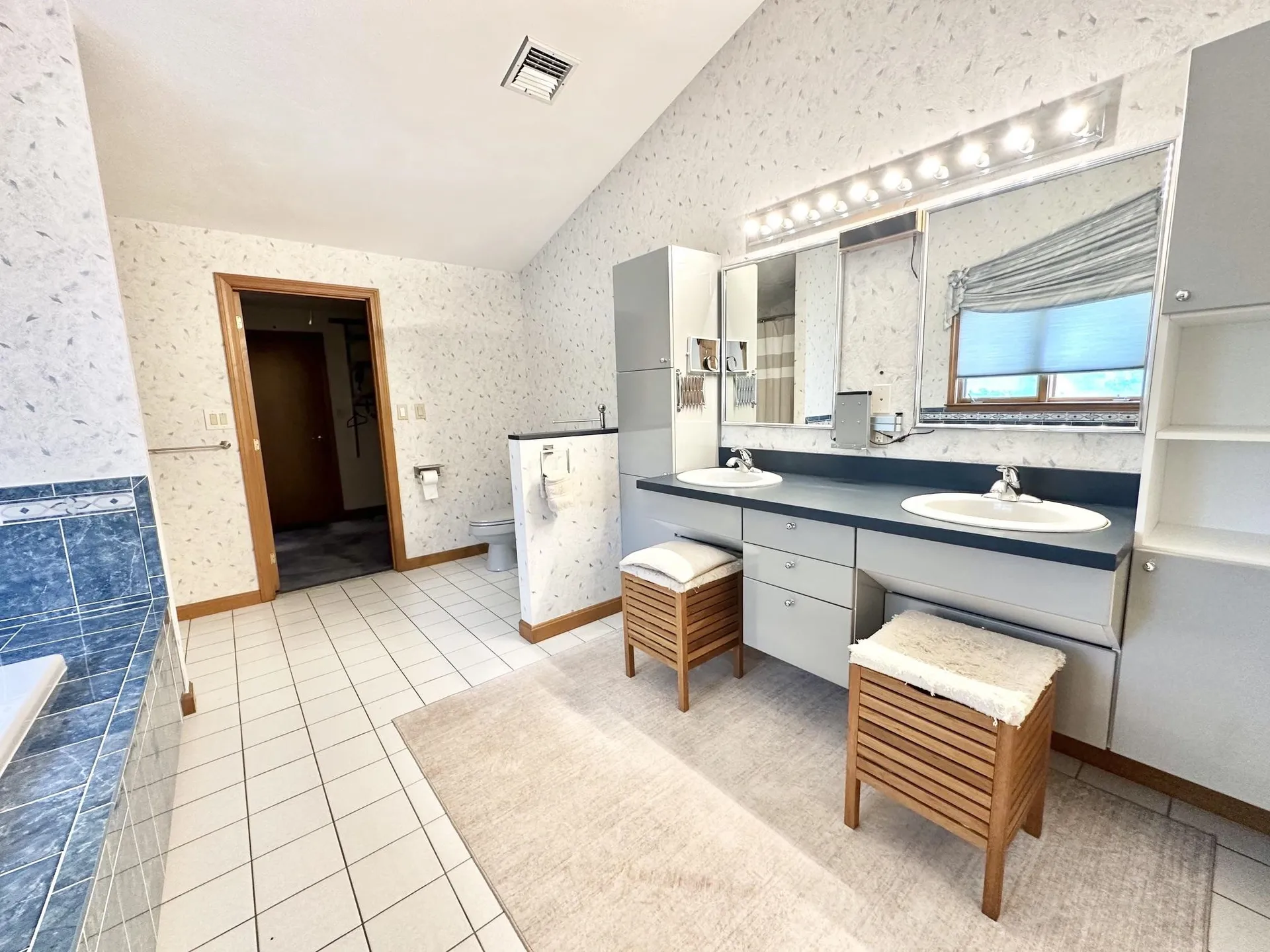 5 Cobblestone Place Merrimack NH 03054