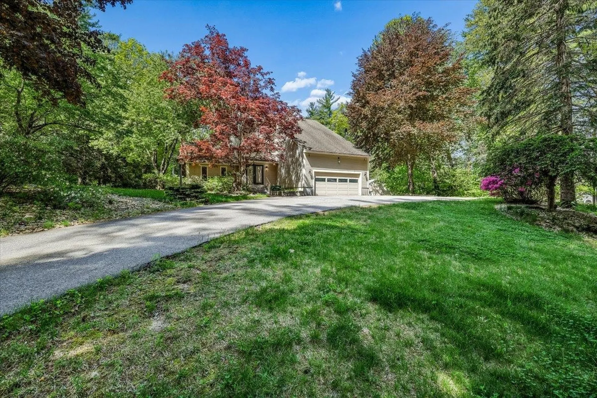 5 Cobblestone Place Merrimack NH 03054