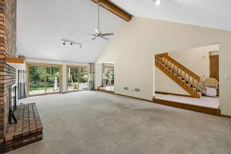 5 Cobblestone Place Merrimack NH 03054