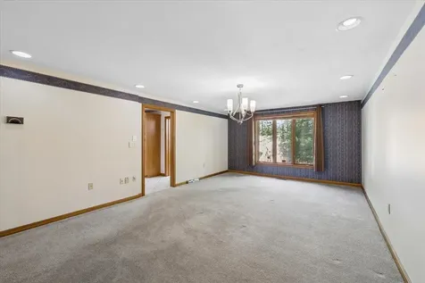 5 Cobblestone Place Merrimack NH 03054