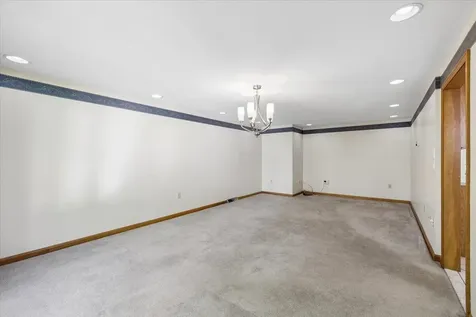 5 Cobblestone Place Merrimack NH 03054