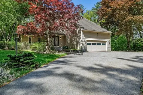 5 Cobblestone Place Merrimack NH 03054