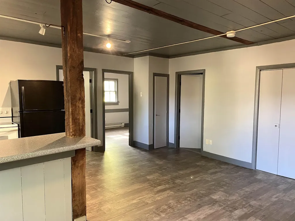 95 Hall Avenue Henniker NH 03242