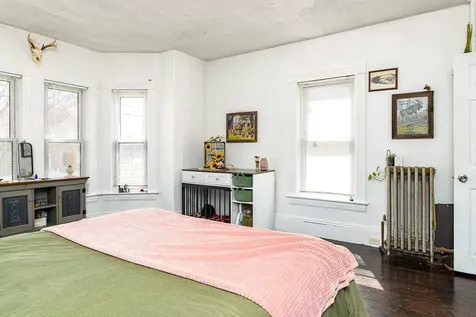95 Hall Avenue Henniker NH 03242