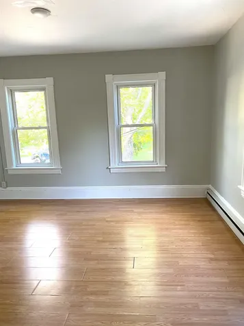 95 Hall Avenue Henniker NH 03242