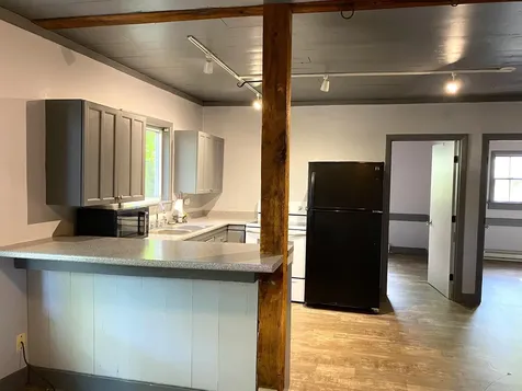95 Hall Avenue Henniker NH 03242