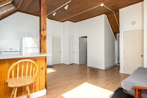95 Hall Avenue Henniker NH 03242