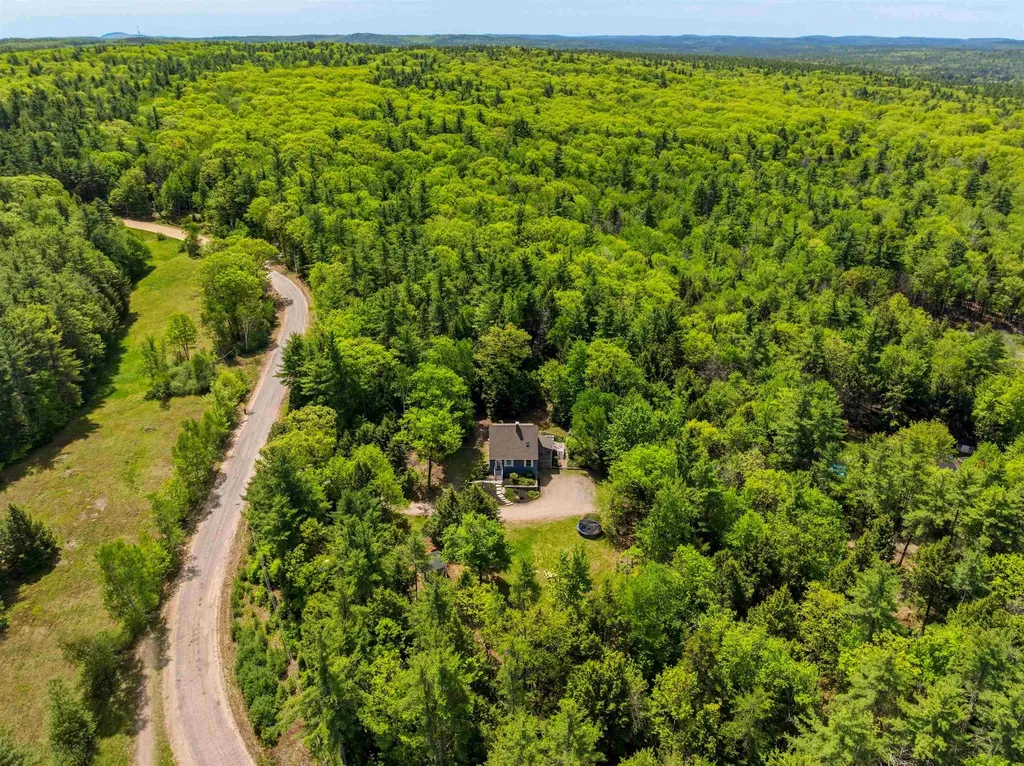 83 Sunridge Road Rindge NH 03461