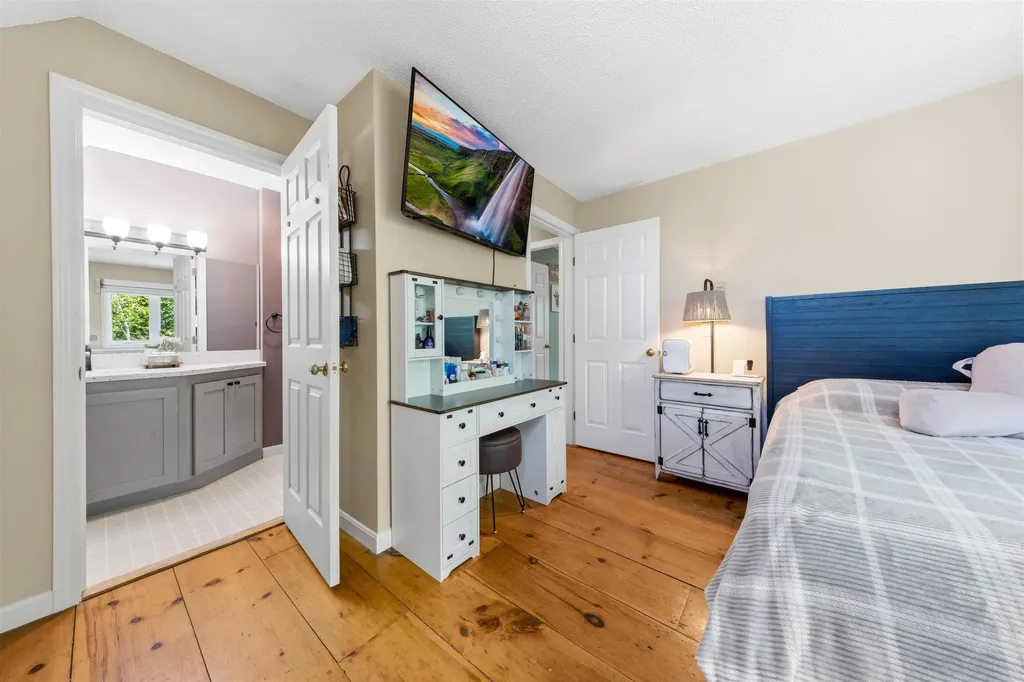 83 Sunridge Road Rindge NH 03461