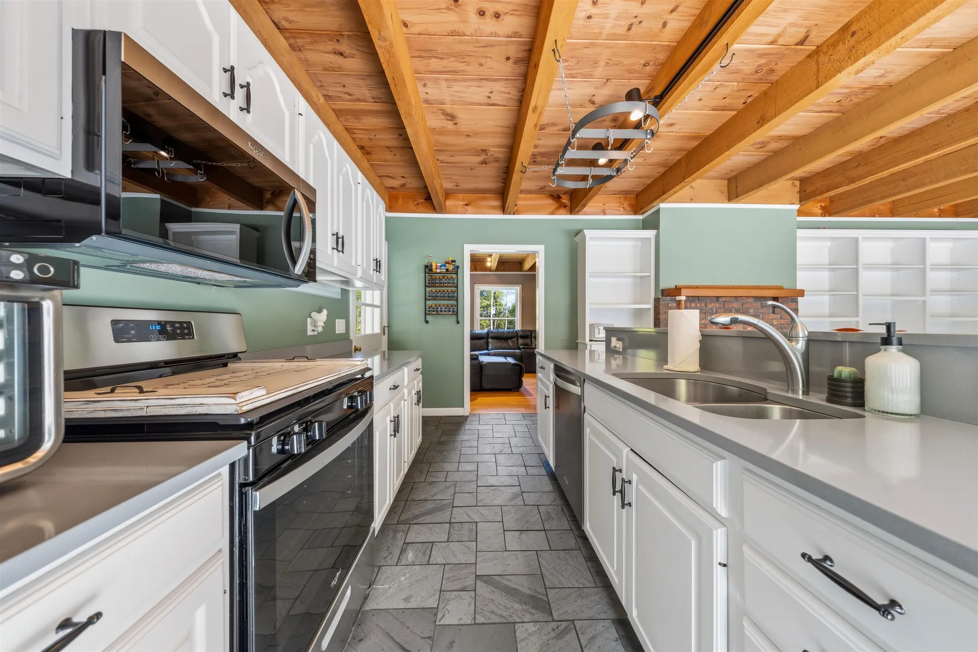 83 Sunridge Road Rindge NH 03461