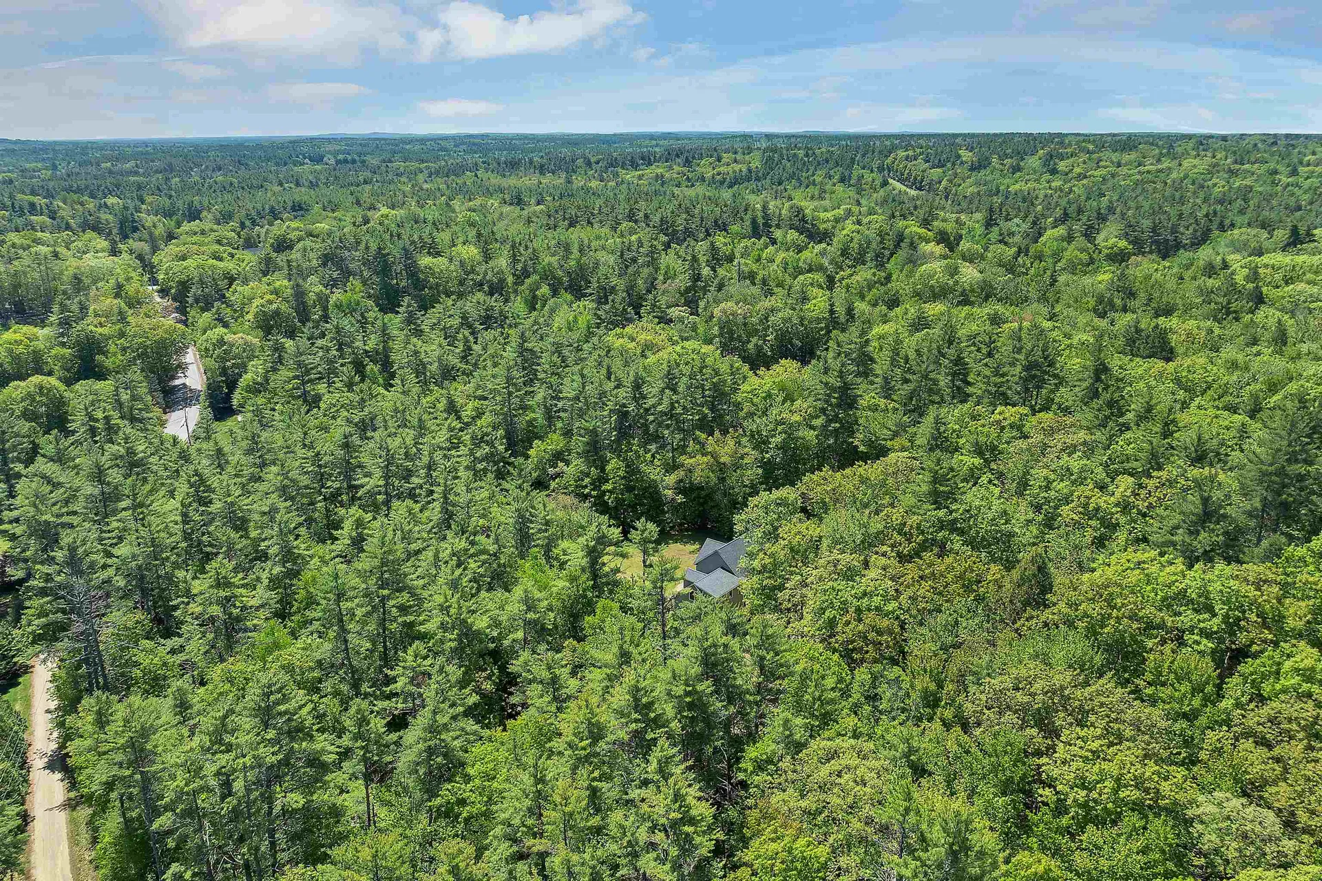 8 Stone Farm Road Barrington NH 03825-0000