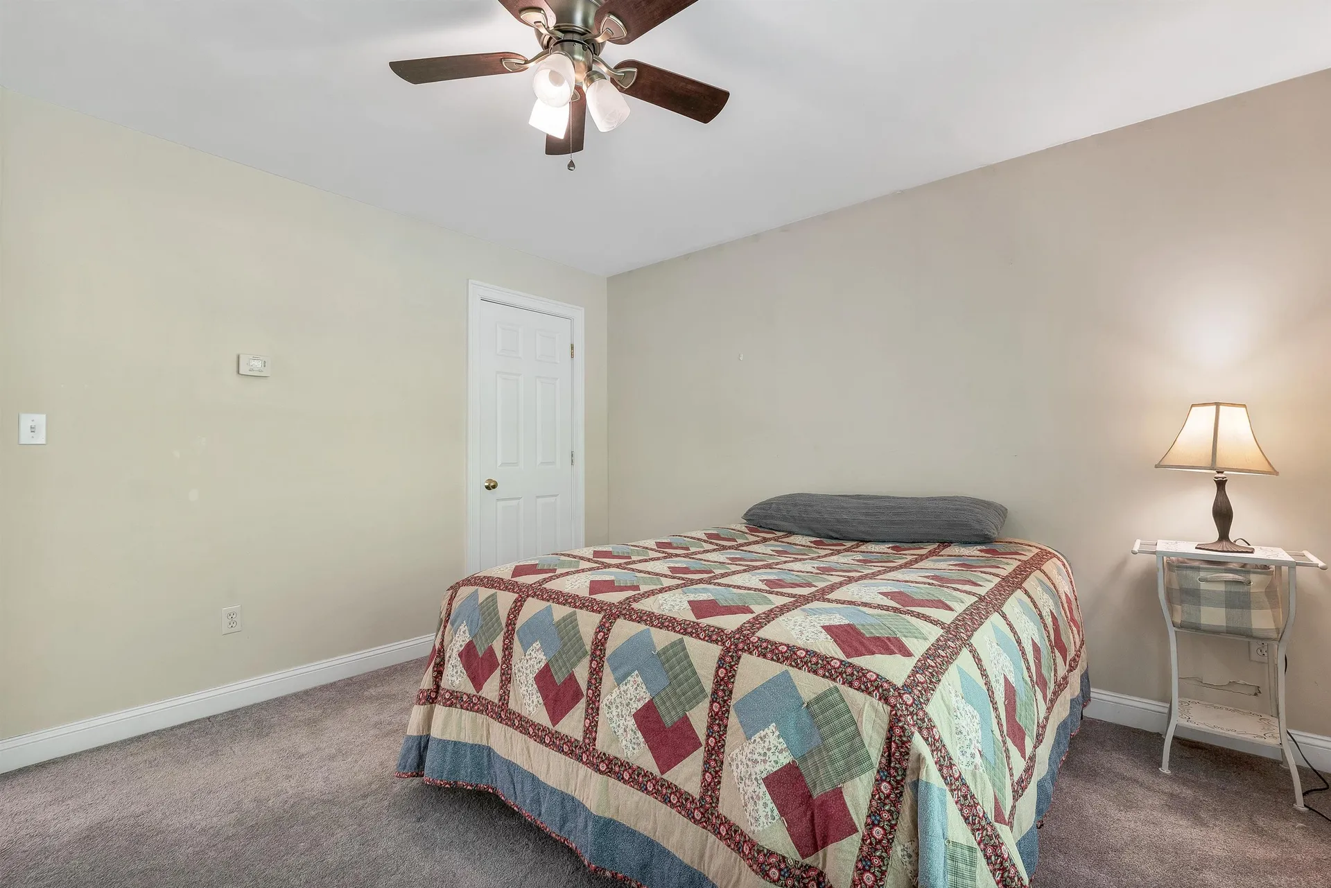 8 Stone Farm Road Barrington NH 03825-0000