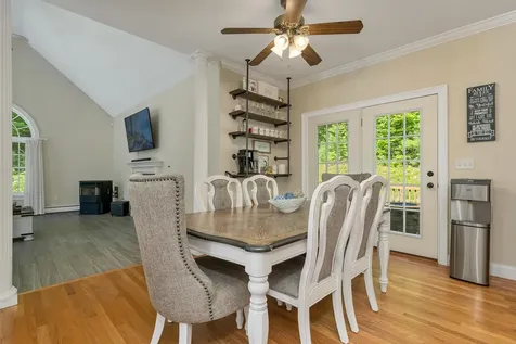 8 Stone Farm Road Barrington NH 03825-0000