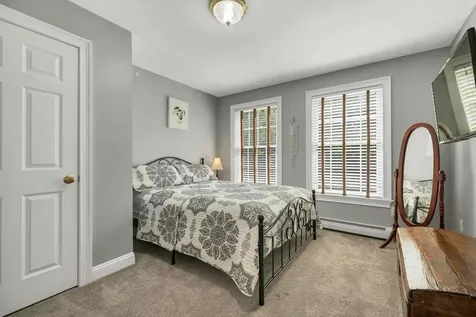 8 Stone Farm Road Barrington NH 03825-0000