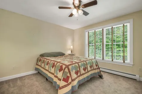 8 Stone Farm Road Barrington NH 03825-0000