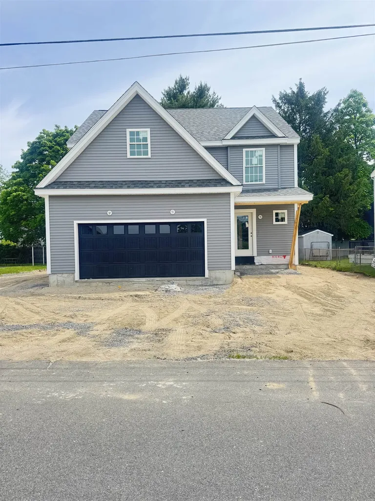 74 Linwoood Street Nashua NH 03060