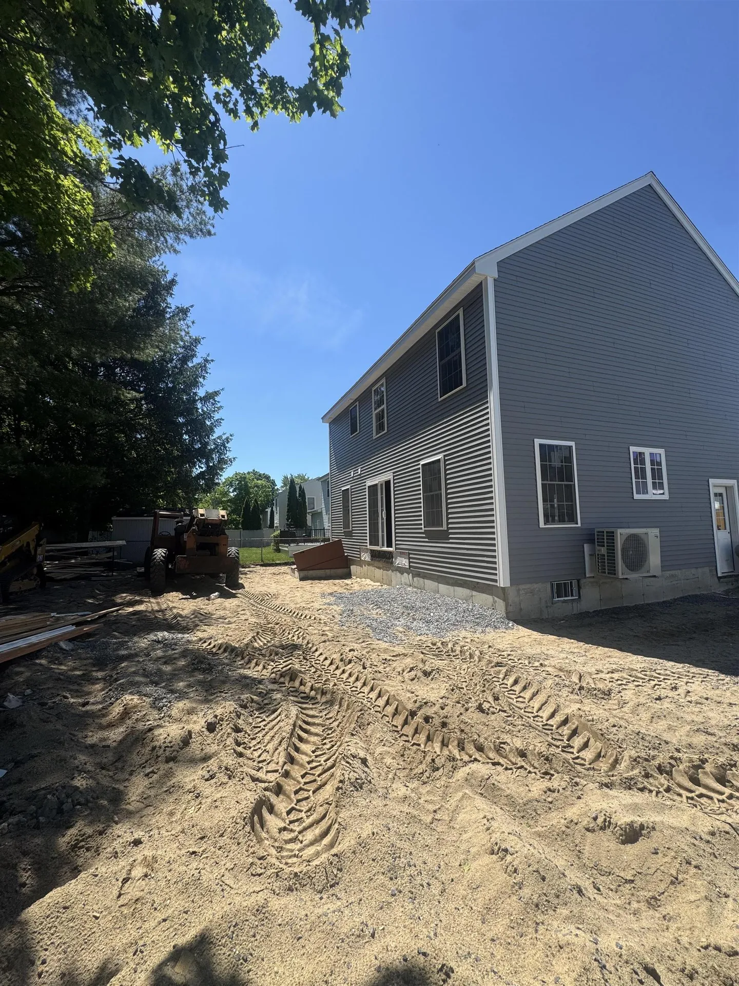 74 Linwoood Street Nashua NH 03060