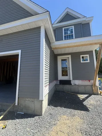 74 Linwoood Street Nashua NH 03060