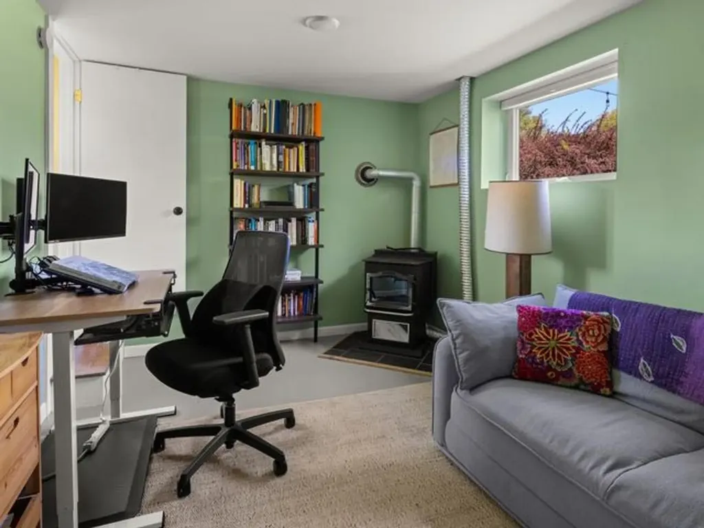 913 Kneeland Flats Road Waterbury VT 05676