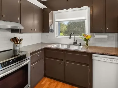 913 Kneeland Flats Road Waterbury VT 05676