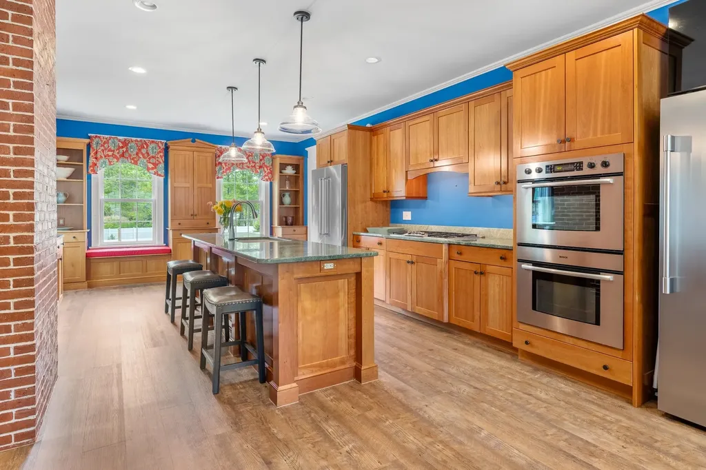 198 Lyme Road Hanover NH 03755