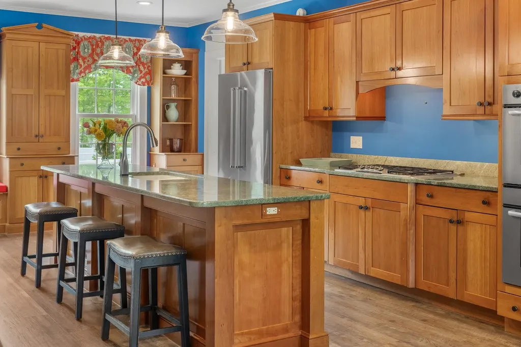 198 Lyme Road Hanover NH 03755