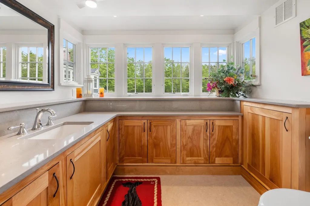 198 Lyme Road Hanover NH 03755