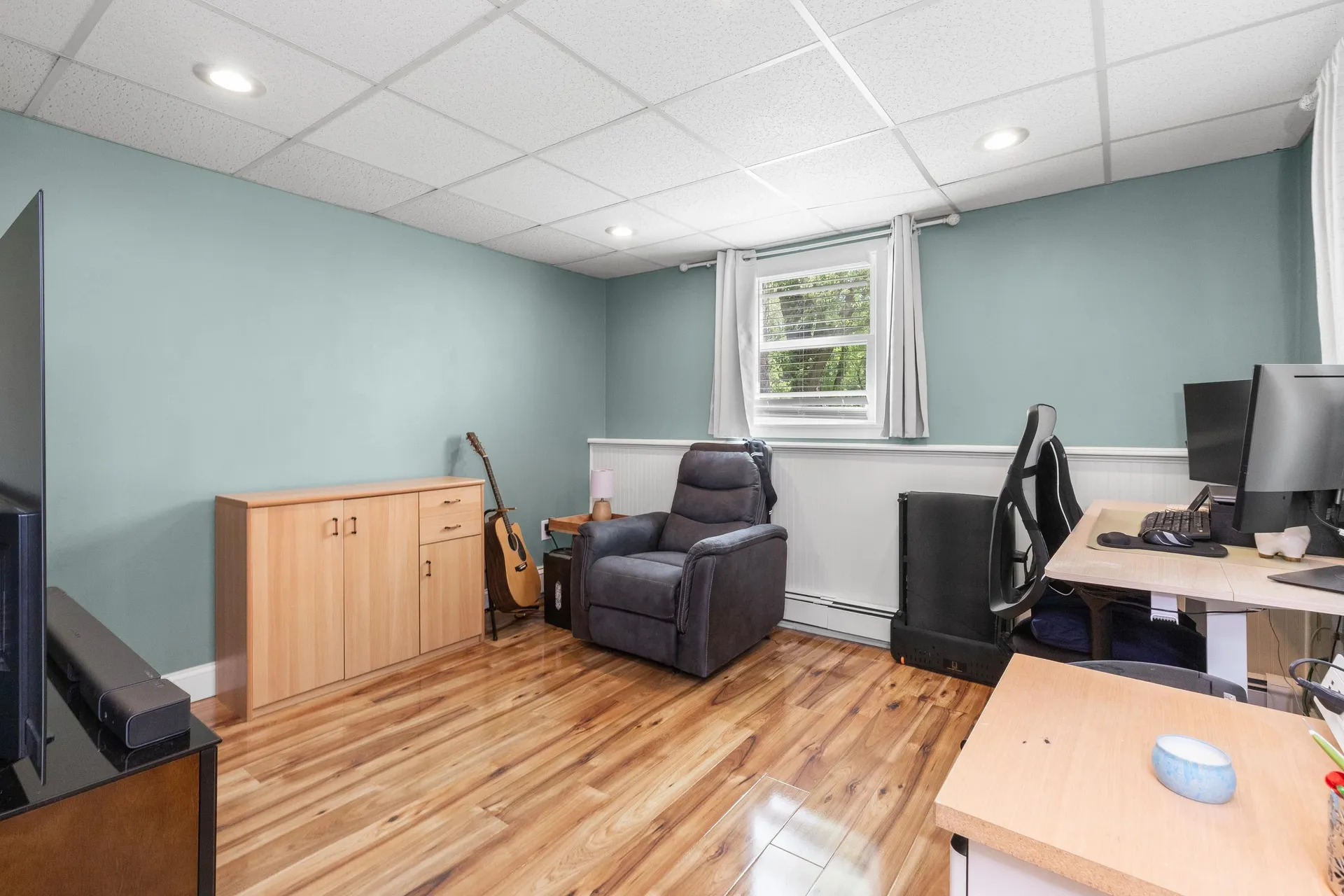 244 River Bank Road Manchester NH 03103