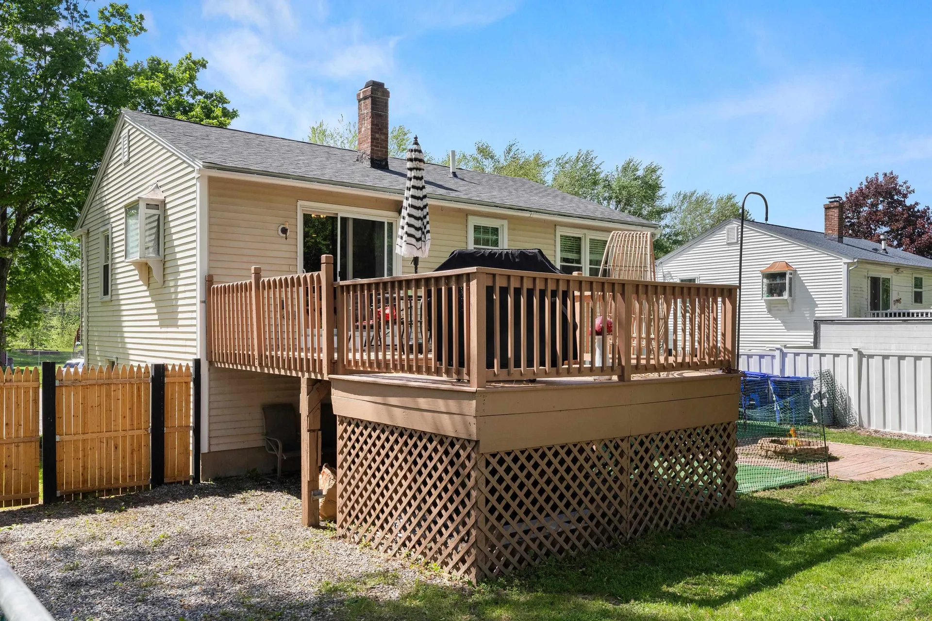 244 River Bank Road Manchester NH 03103
