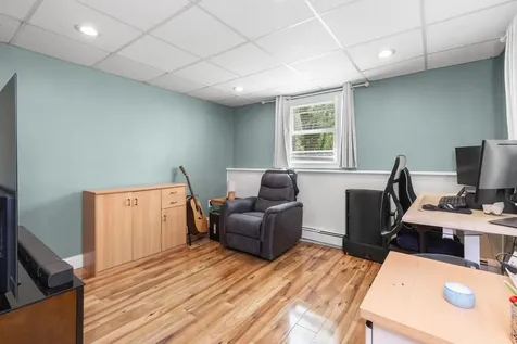 244 River Bank Road Manchester NH 03103