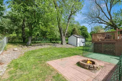 244 River Bank Road Manchester NH 03103