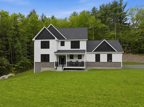 8 Arrowwood Road New Boston NH 03070