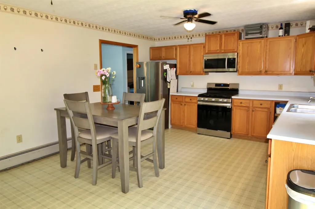 50 Wood Lane Alburgh VT 05440