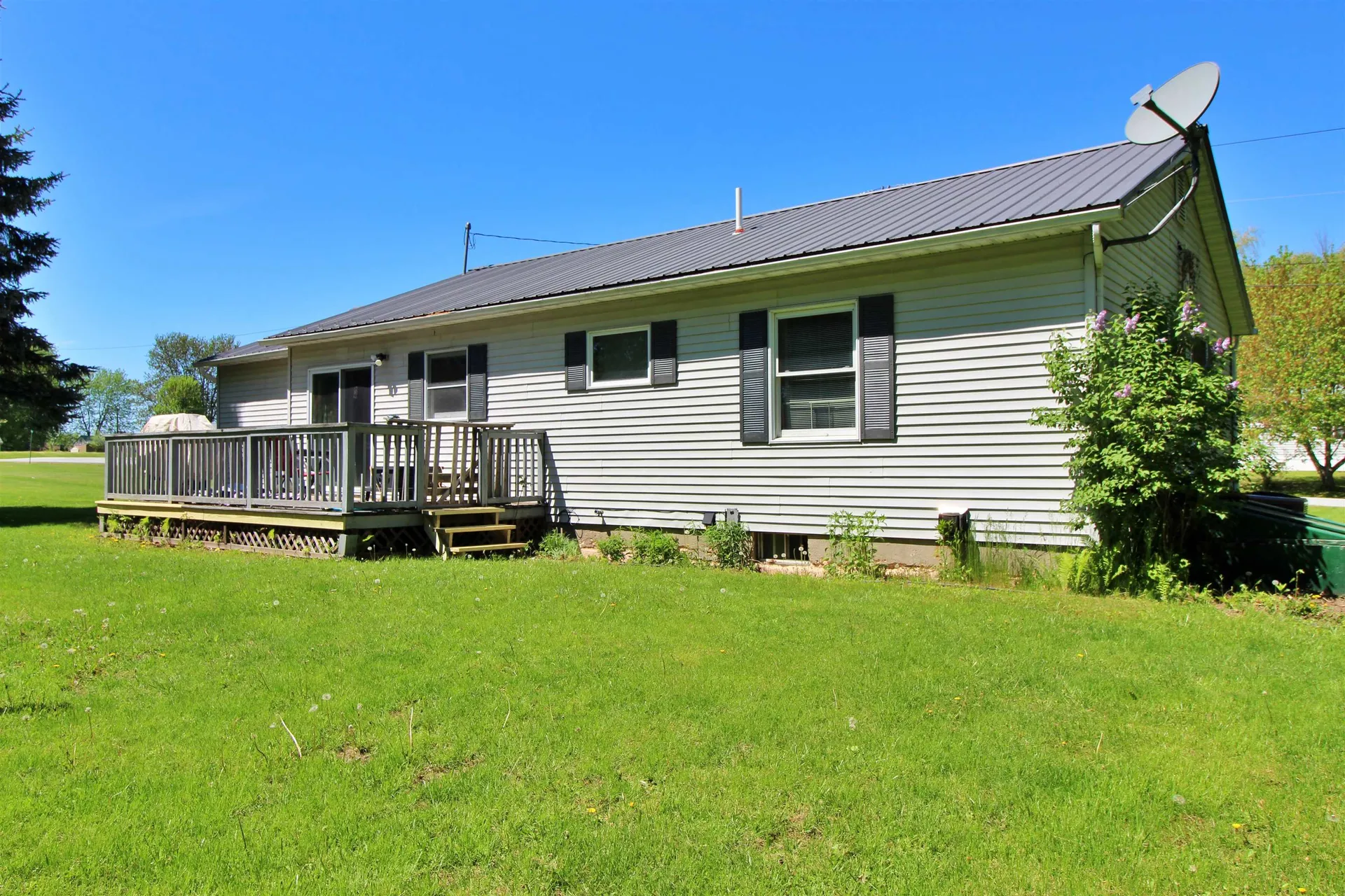 50 Wood Lane Alburgh VT 05440