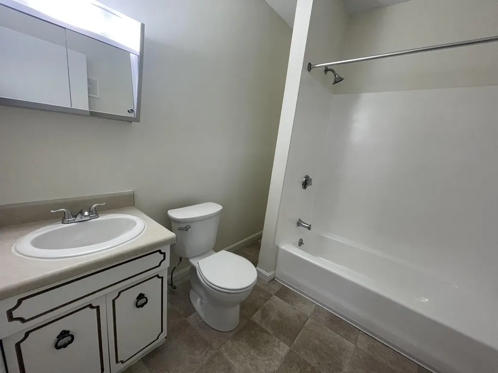 193 Turner Street Manchester NH 03103