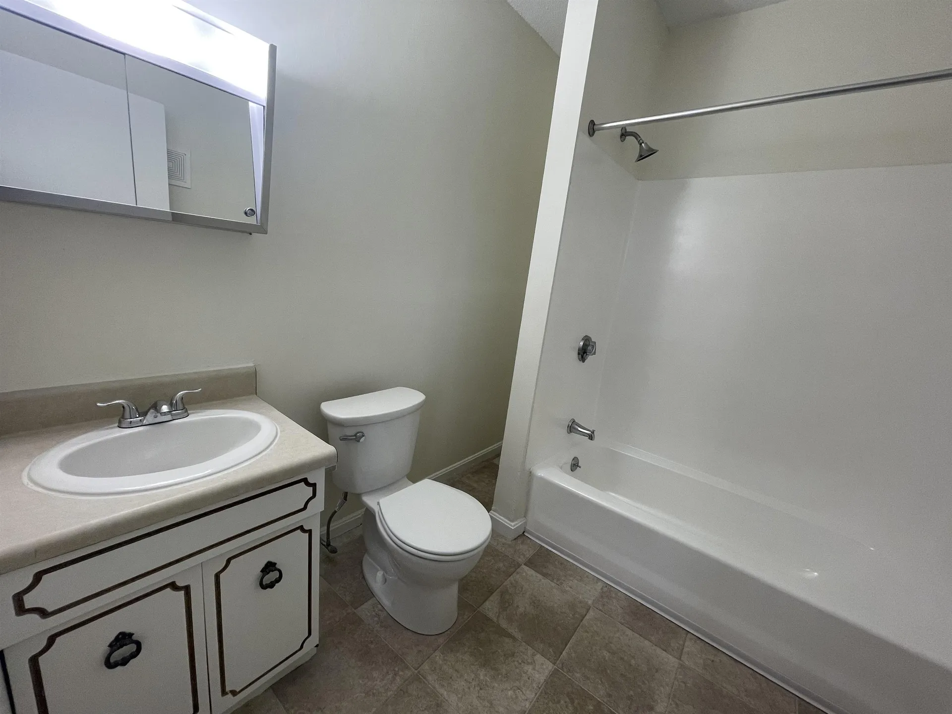 193 Turner Street Manchester NH 03103
