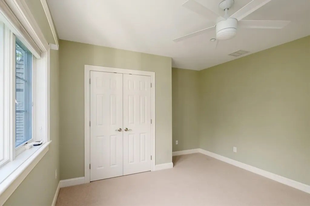 100 Shepards Cove Road Kittery ME 03904