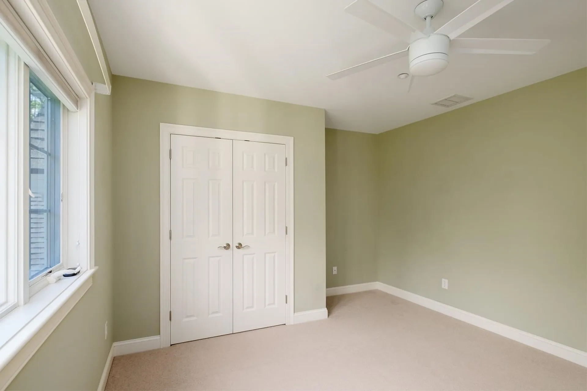 100 Shepards Cove Road Kittery ME 03904