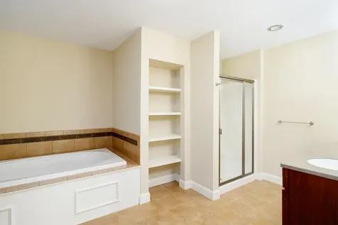 100 Shepards Cove Road Kittery ME 03904