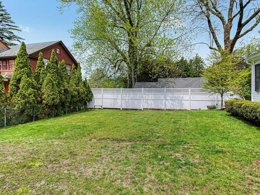 172 Deforest Road Burlington VT 05401