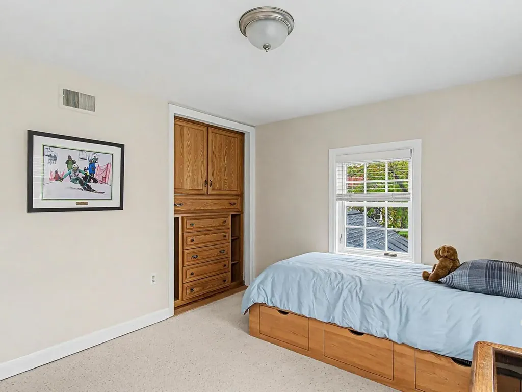 172 Deforest Road Burlington VT 05401