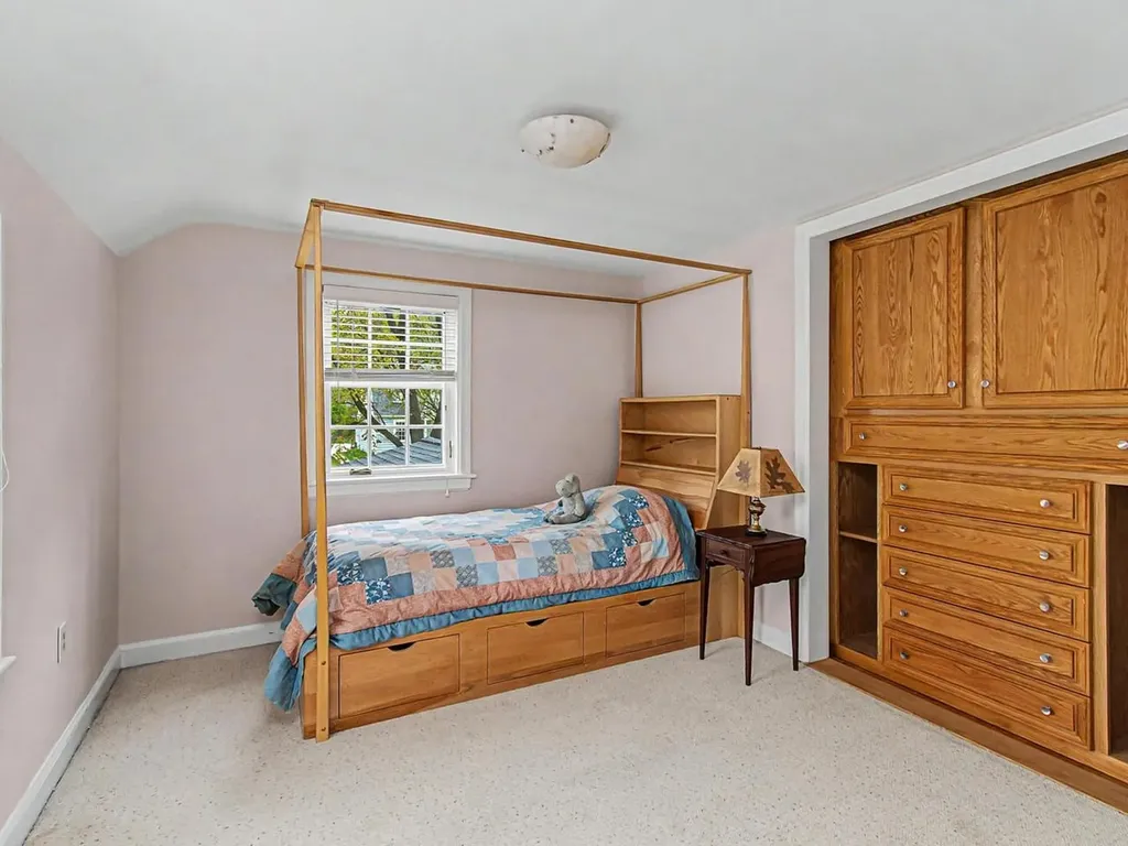 172 Deforest Road Burlington VT 05401