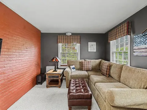 172 Deforest Road Burlington VT 05401