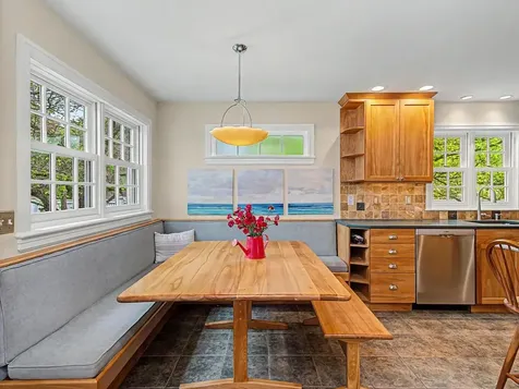 172 Deforest Road Burlington VT 05401