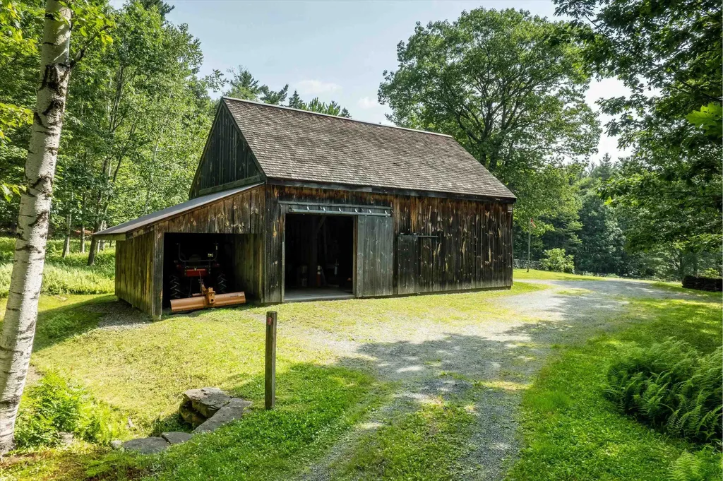 1176 East Dover Road Wardsboro VT 05355