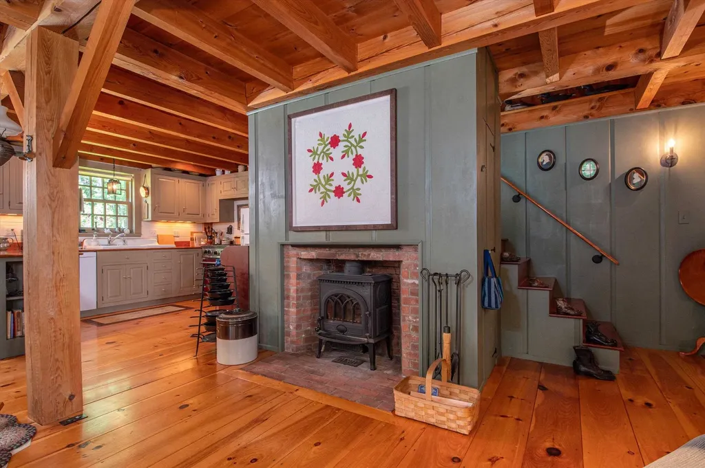 1176 East Dover Road Wardsboro VT 05355