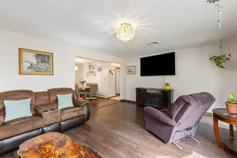 42 Brown Hill Road Hampstead NH 03826