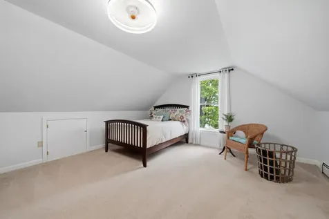 76 Granite Street Hooksett NH 03106