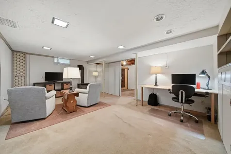 76 Granite Street Hooksett NH 03106