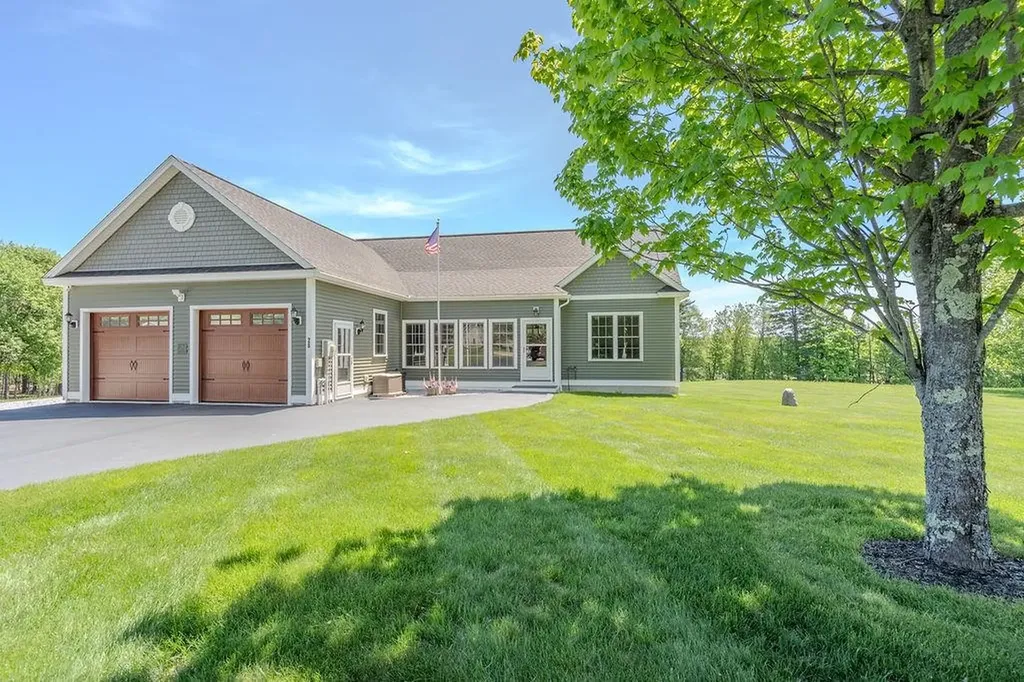 28 Catamount Road Northwood NH 03261